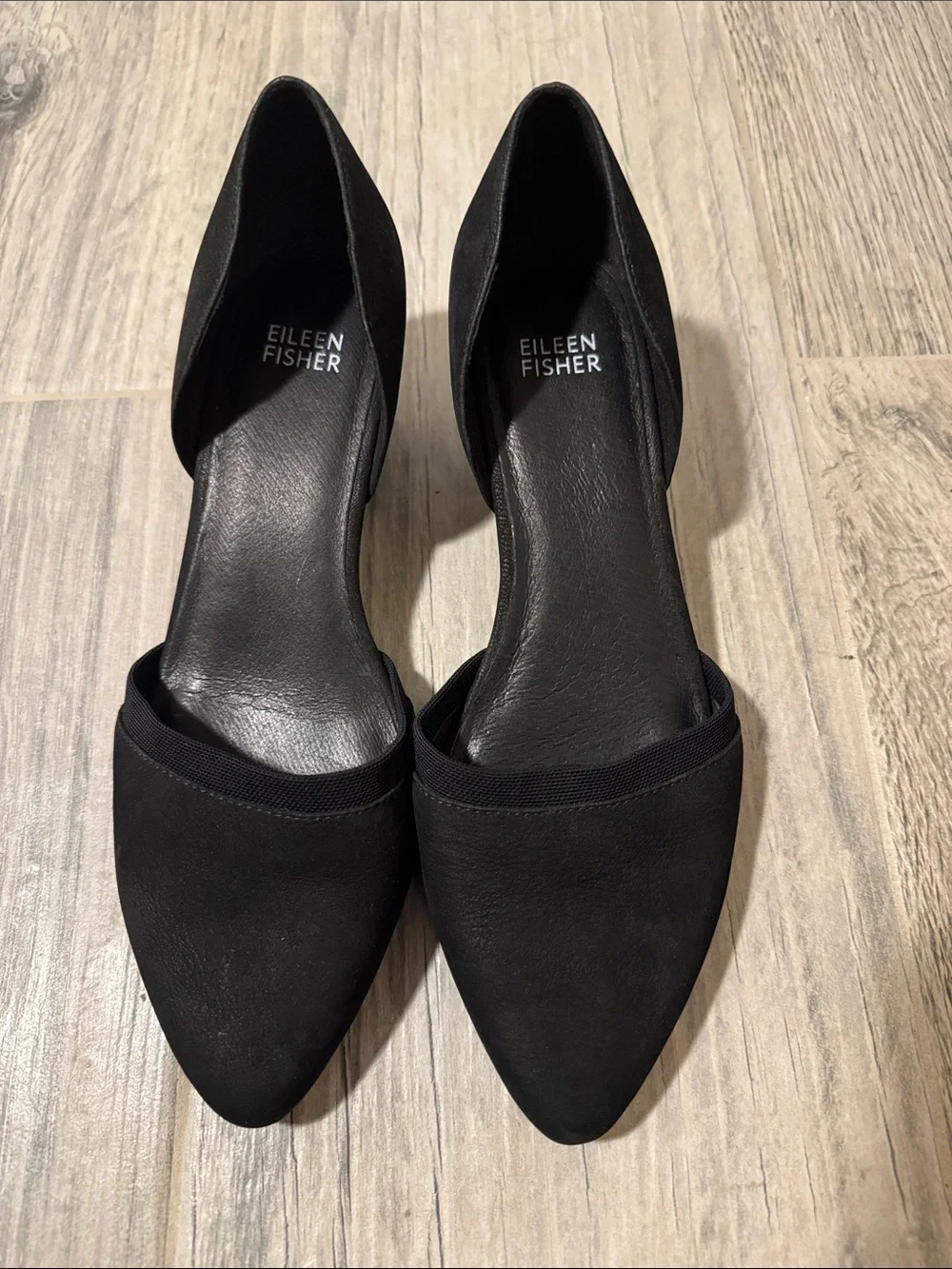 Eileen Fisher Black leather low heel pump
